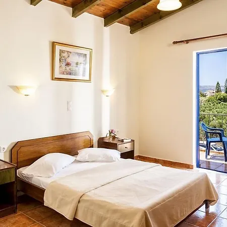 Otel Adelais 2*